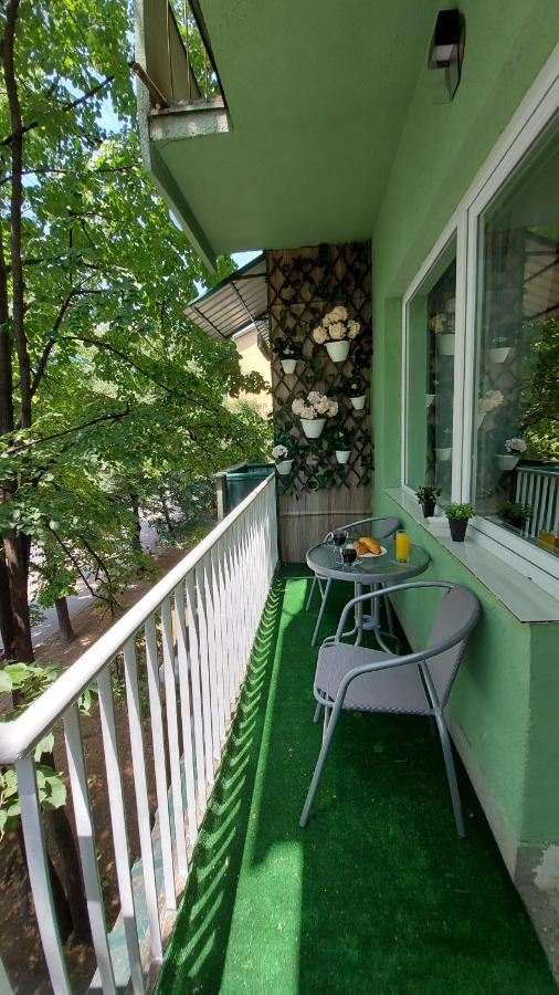Inner City Two Bedroom Apartment 斯科普里 外观 照片